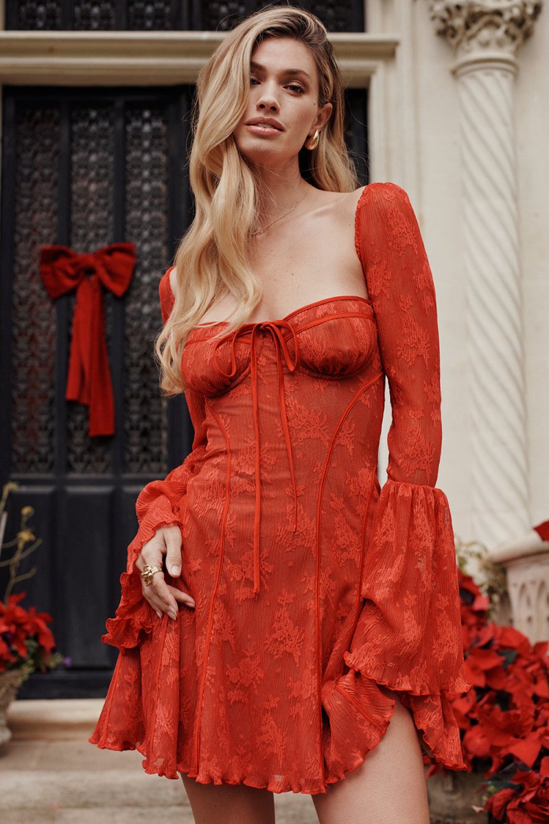 Vestido elegante y fluido para un estilo refinado